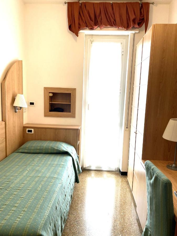 Hotel Zurigo Varazze Eksteriør billede